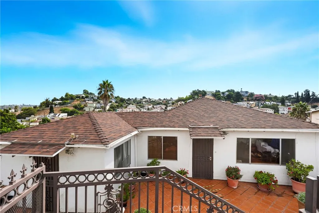 1140 N Ditman Ave, Other, California 90063 home-pic-5